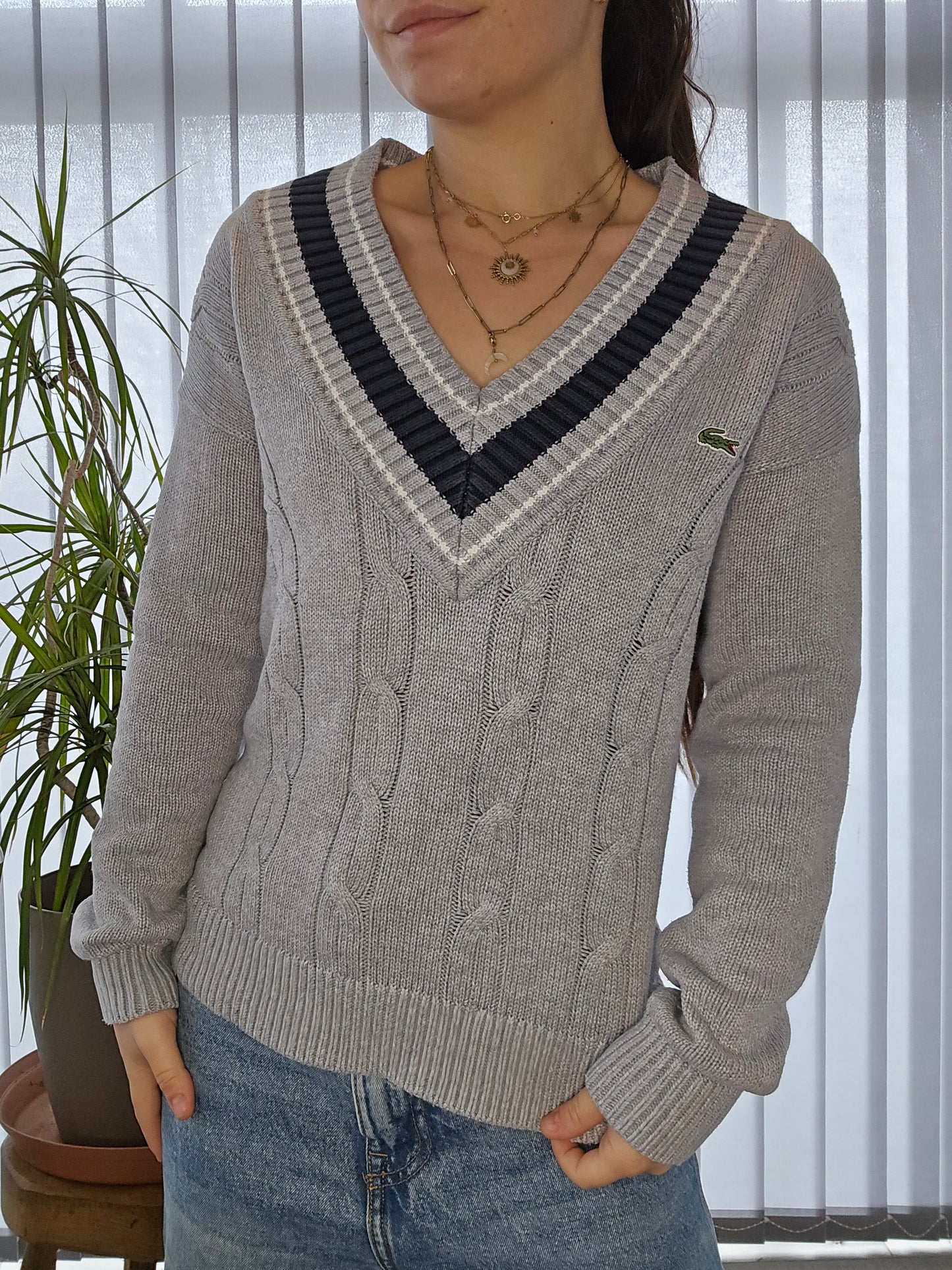Pull col V en maille torsadée gris - S/36