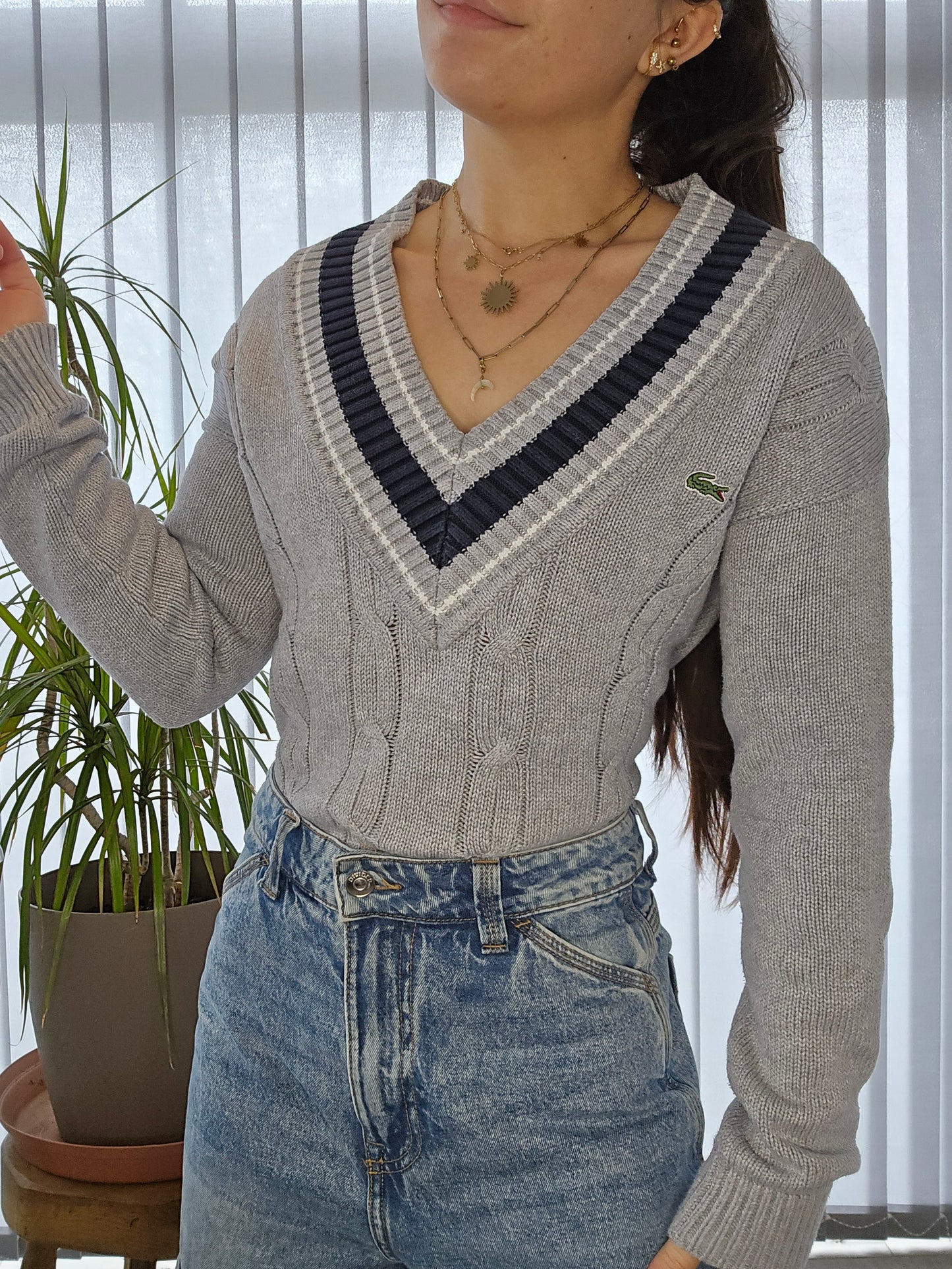 Pull col V en maille torsadée gris - S/36