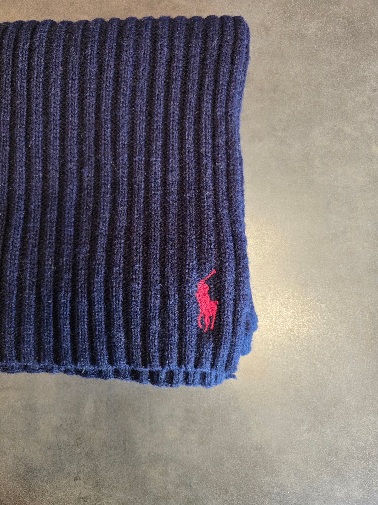 Écharpe en maille côtelée marine - TU