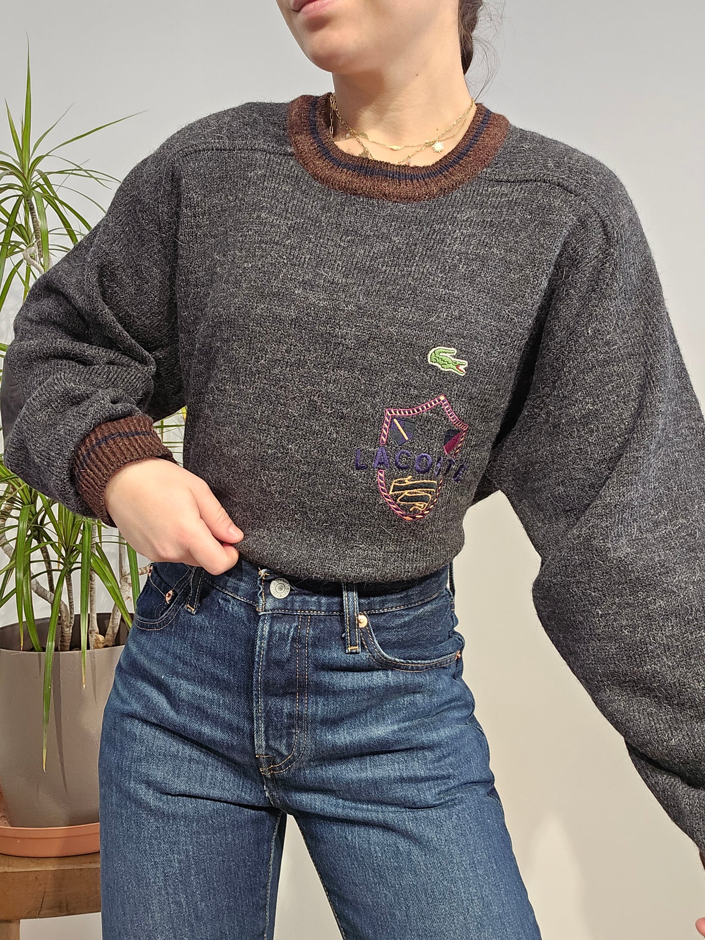 Pull en laine grise brodé des années 80' - M/38 femme