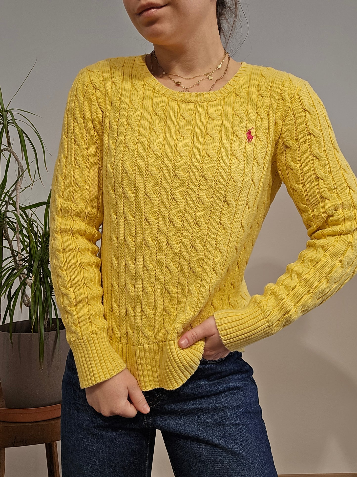 Pull col rond en maille torsadée jaune - XS