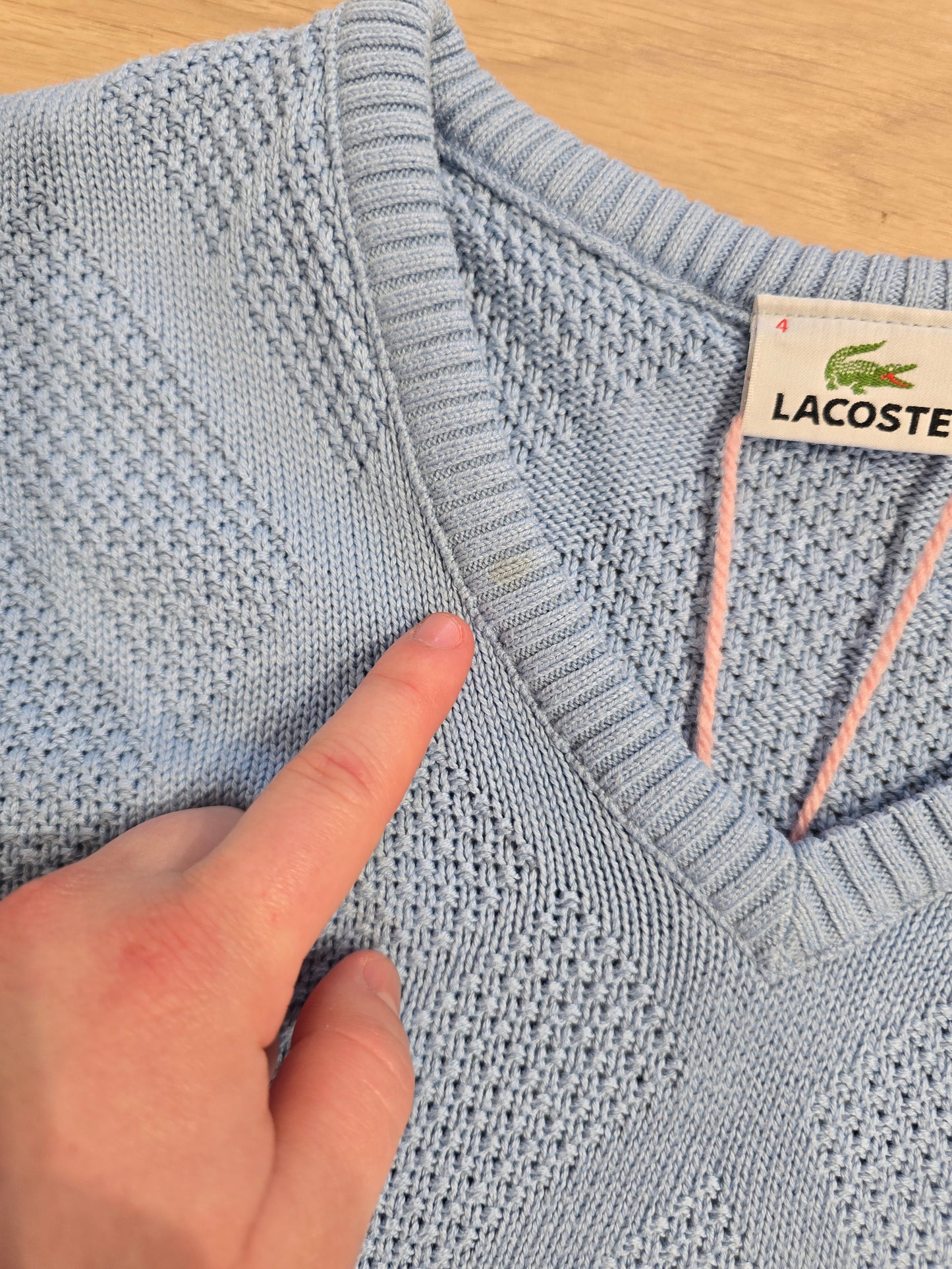 Pull col V bleu des années 90' - M