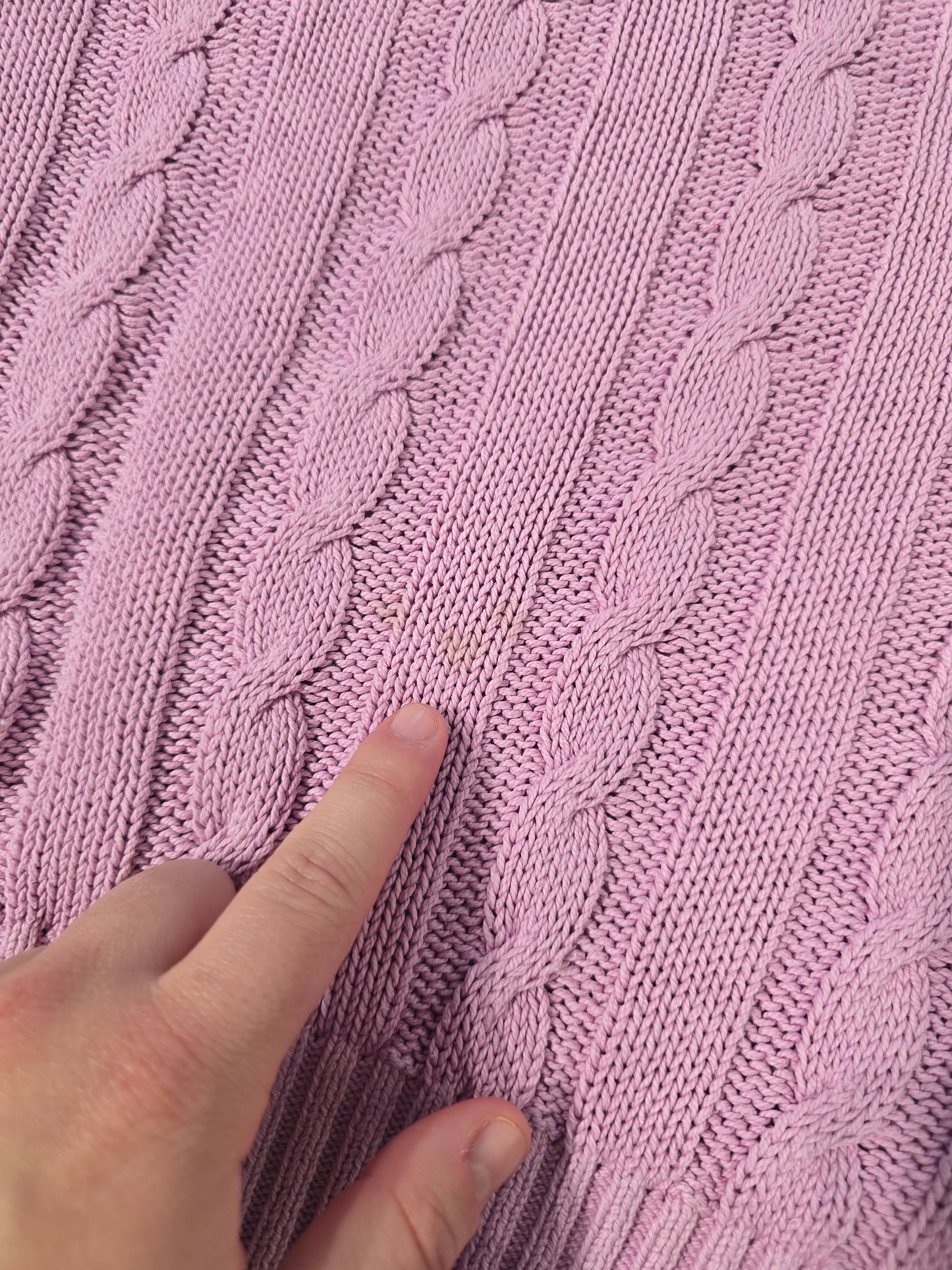 Pull col V en maille torsadée rose des années 80' - S
