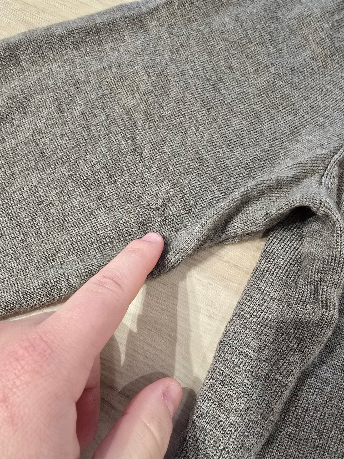 Pull col V en laine marron - S/M