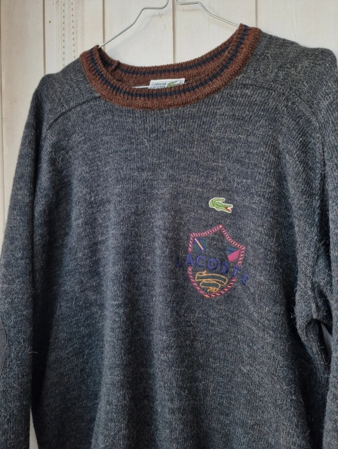 Pull en laine grise brodé des années 80' - M/38 femme