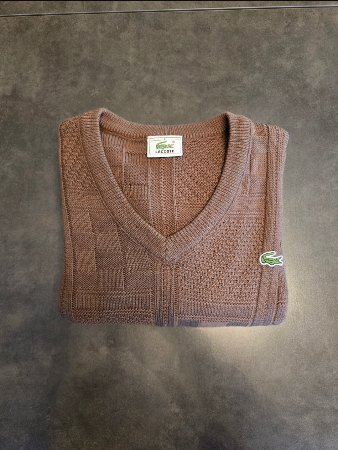 Pull col V marron des années 90' - L