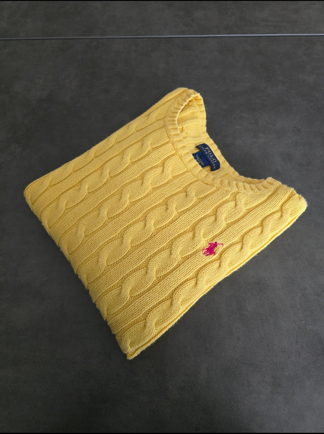 Pull col rond en maille torsadée jaune - XS