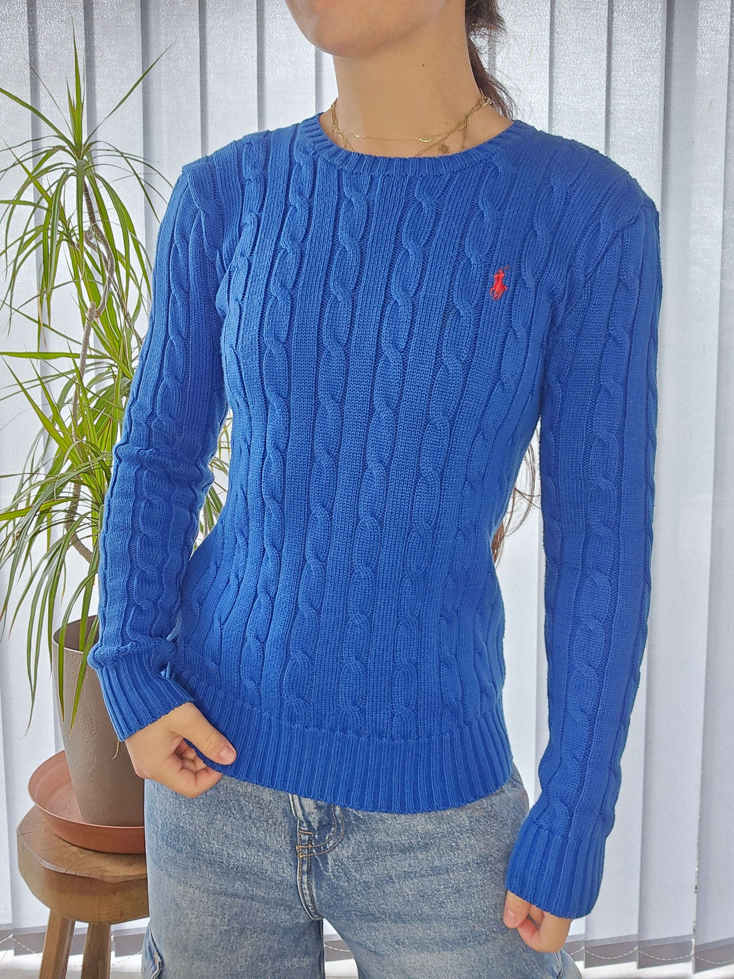 Pull en maille torsadée bleu électrique - XS/34