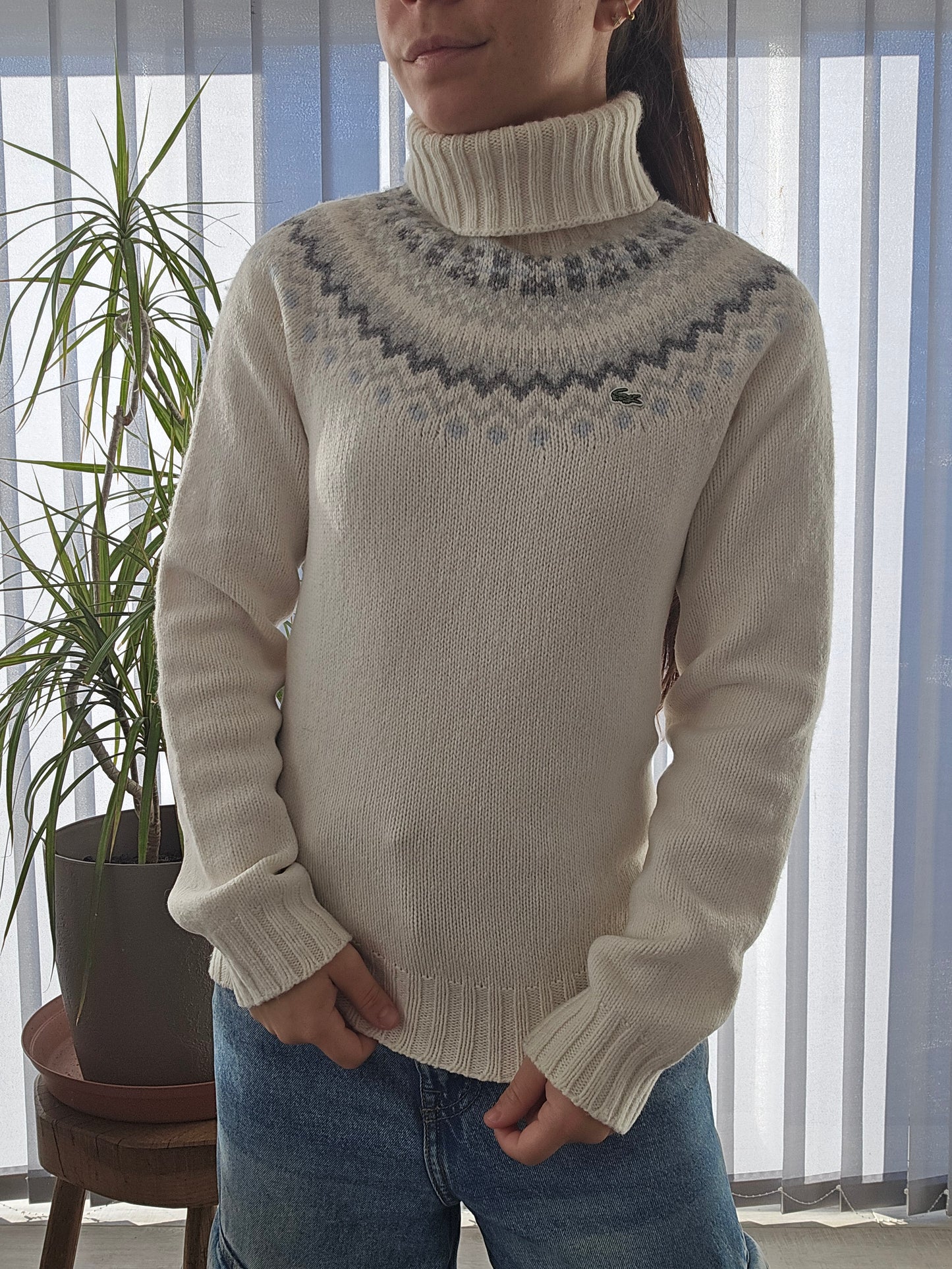 Pull col roulé blanc à motifs vintages bleu des années 90' - XS/S