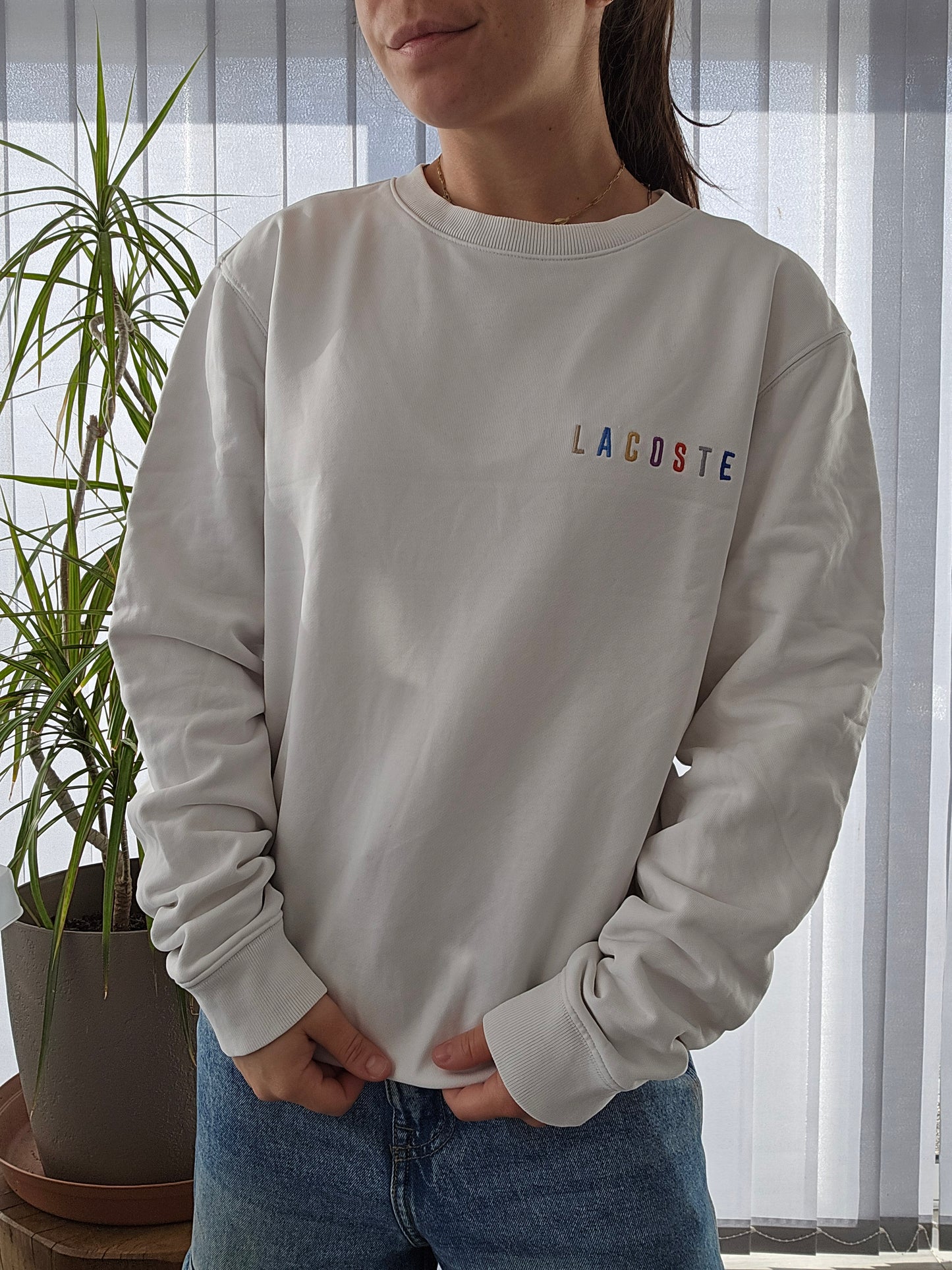 Sweat blanc brodé Lacoste en multicolore - M/38