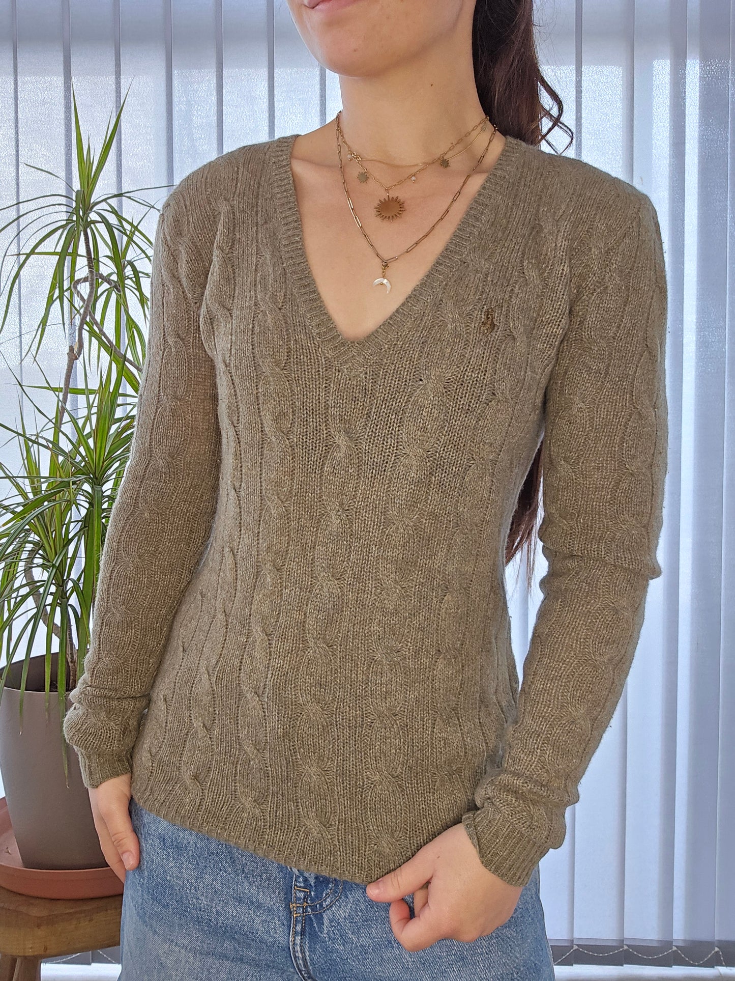 Pull col V en maille torsadée kaki en laine - XS/34