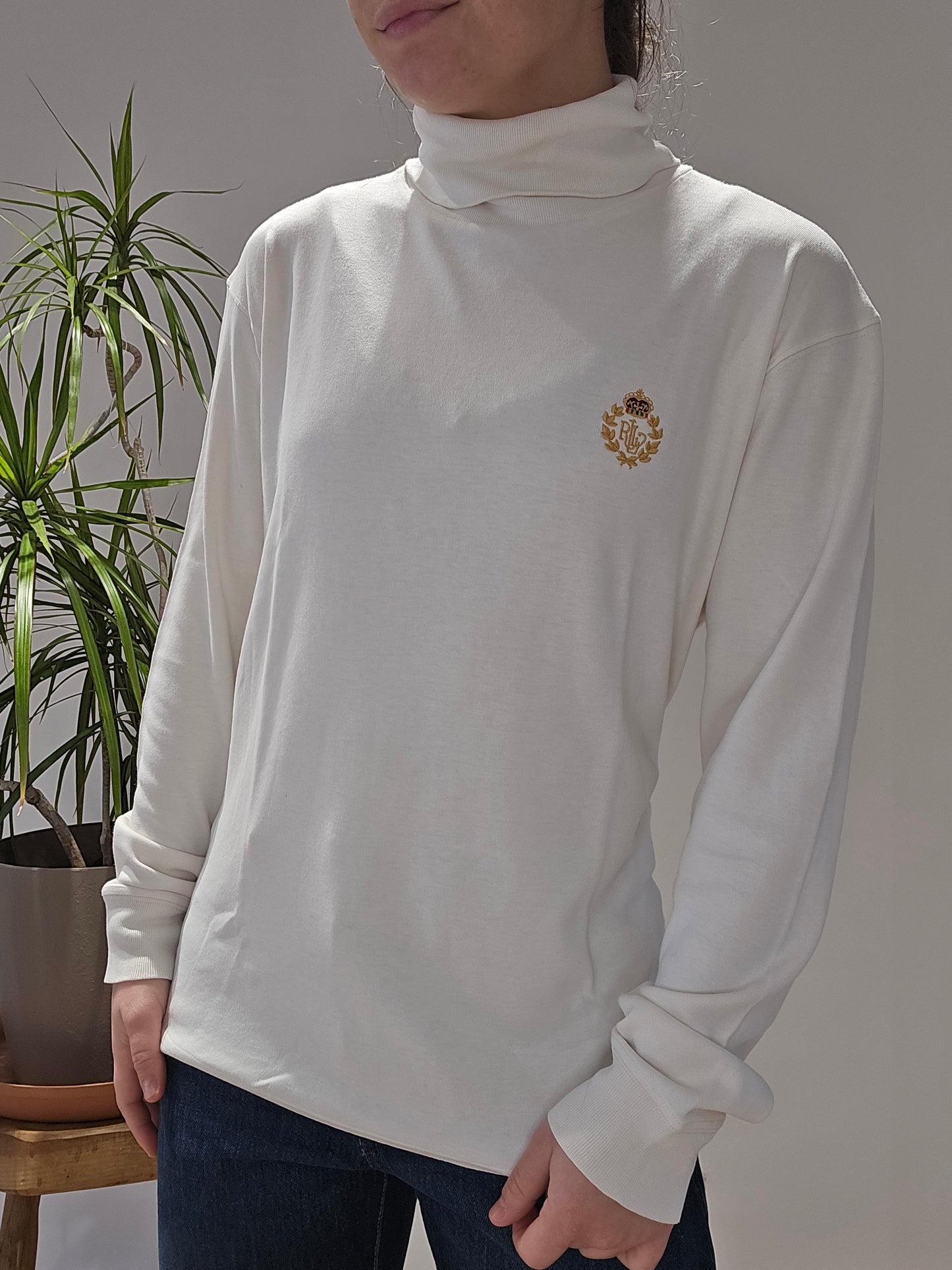 Pull col roulé banc brodé - M/38