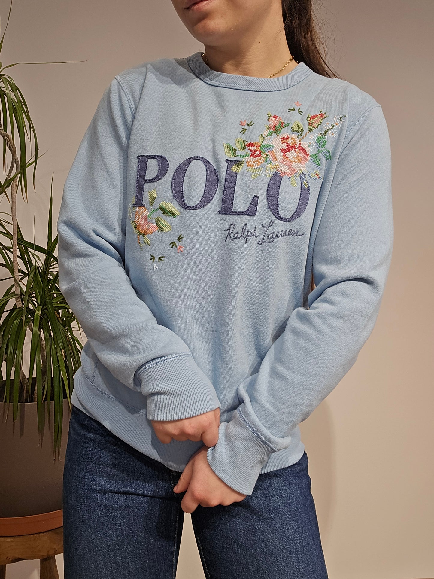 Sweat bleu brodé fleuris - XS