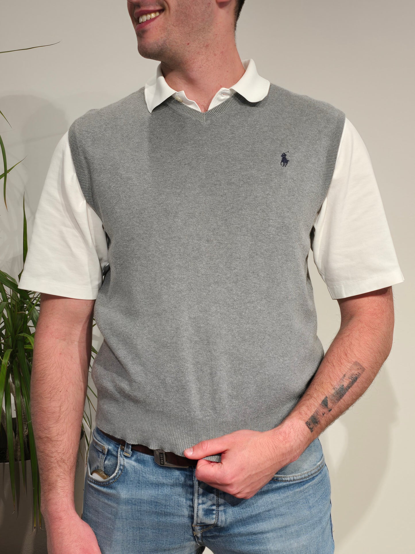 Pull col V en coton gris sans manches - S/M