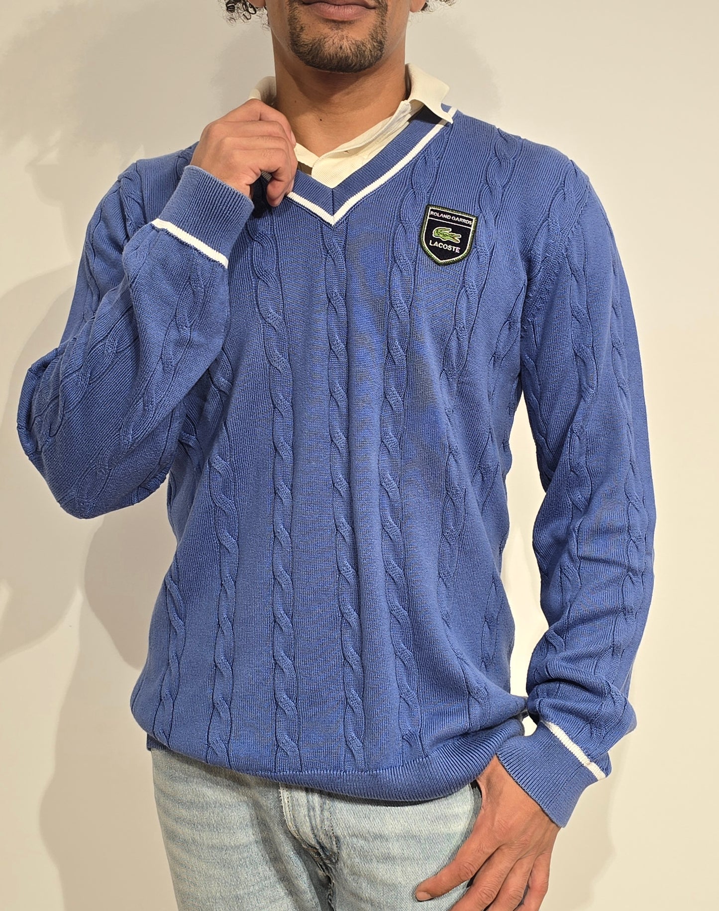 Pull col V en maille torsadée bleu Roland Garros - L