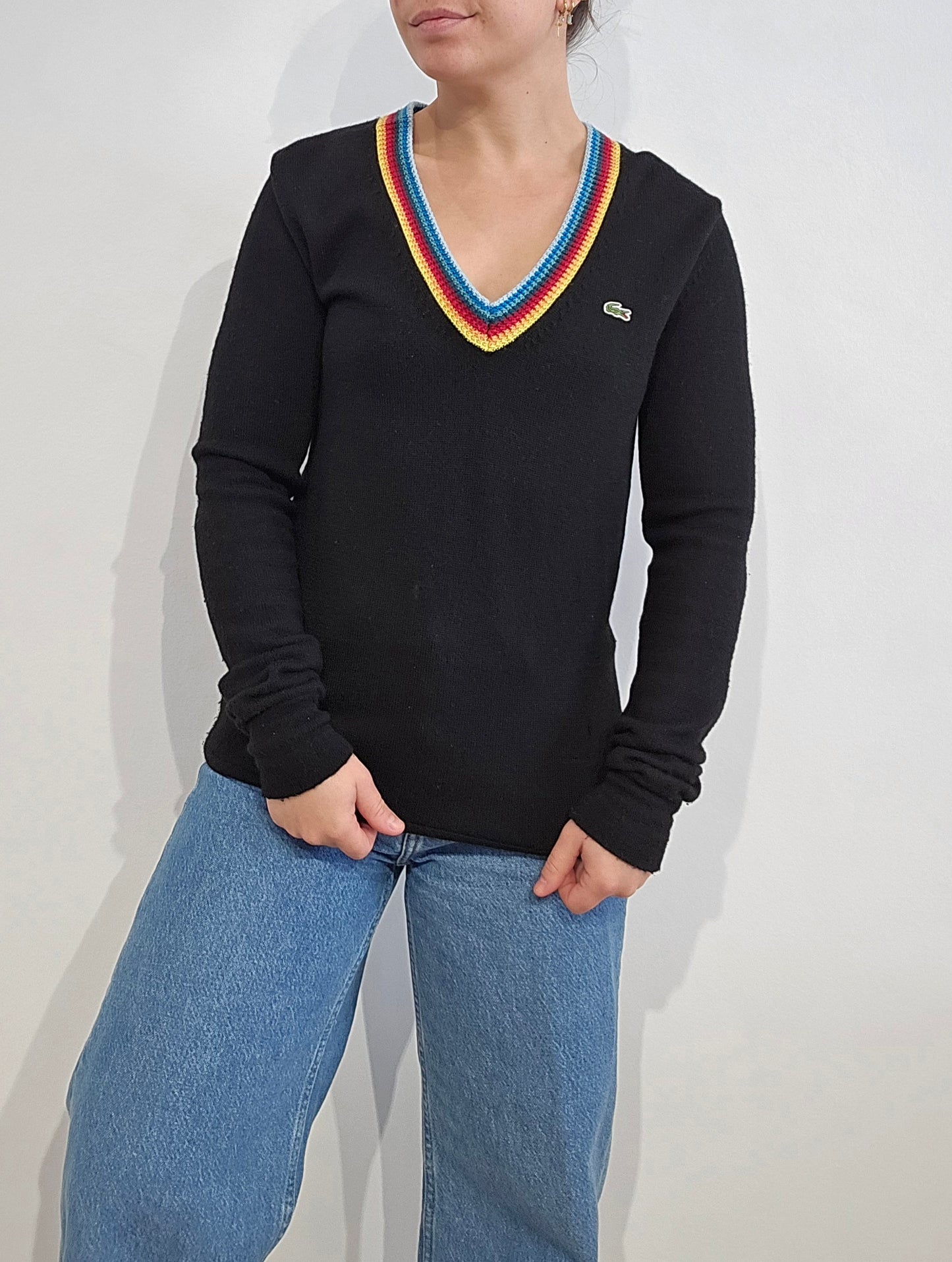 Pull col V en laine noir liseré multicolore - XS/S